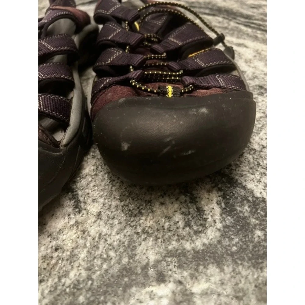 Keen Newport H2 Sport Sandals Mens 13 Brown Black Waterproof Hiking Trail